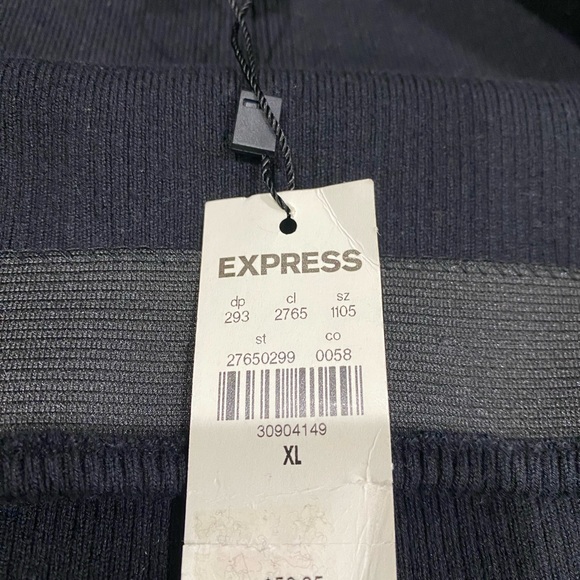 Express Black Pull-On Ribbed Stretchy Sweater Skirt NWT Size XL - Picture 4 of 5